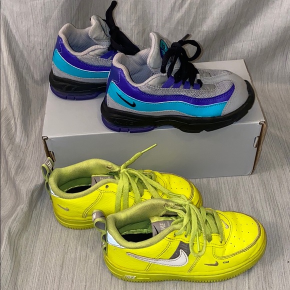 Nike Shoe Bundle Lot Size 9c - Picture 5 of 12